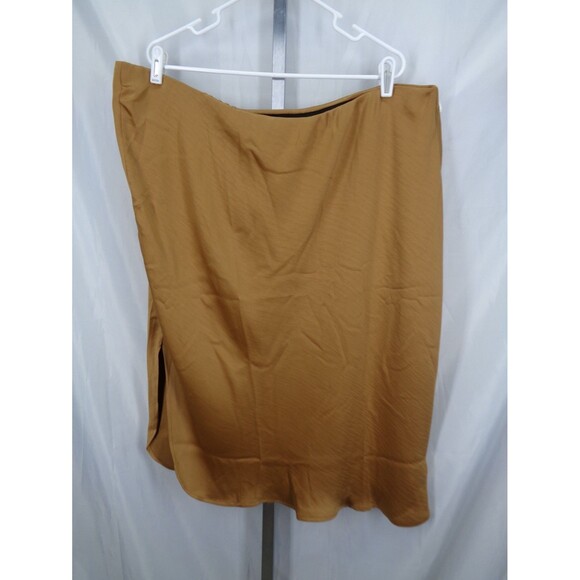 Lane Bryant Satin Shirttail Hem Slip Skirt Plus Size 26 New - Picture 3 of 11